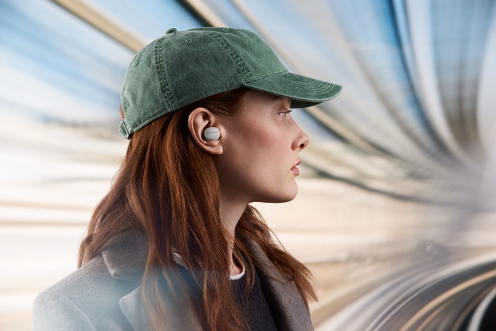 Bowers & Wilkins Pi6 Weiß produkt in gebrauch
