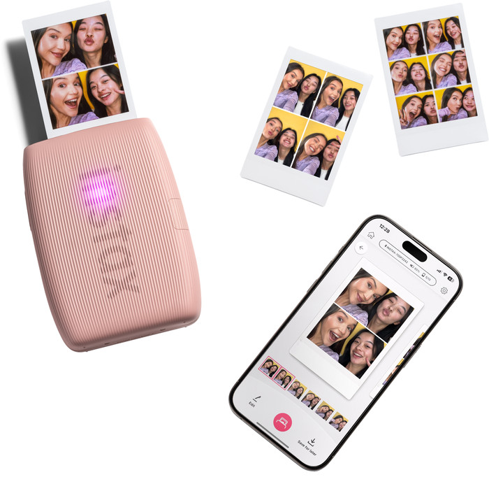 Instax Mini Link 3 Rose Pink product in gebruik