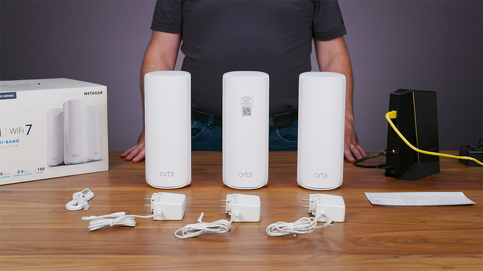 Netgear Orbi RBE772 product in gebruik