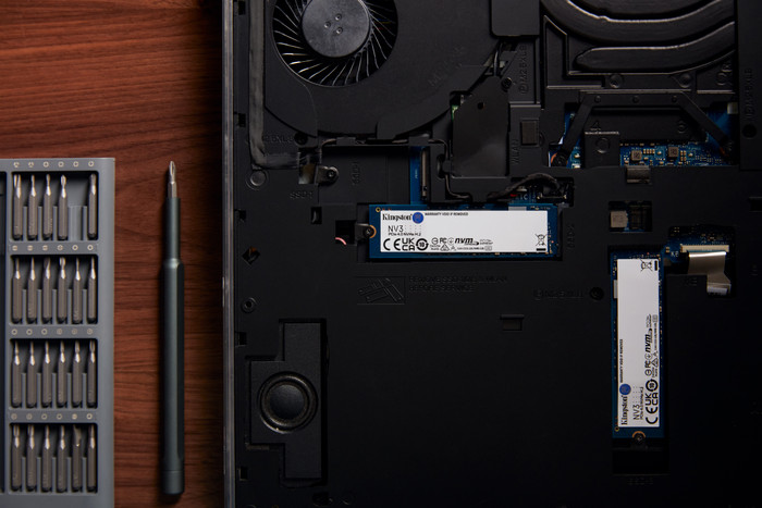 Kingston NV3 PCIe 4.0 NVMe SSD 2TB product in gebruik