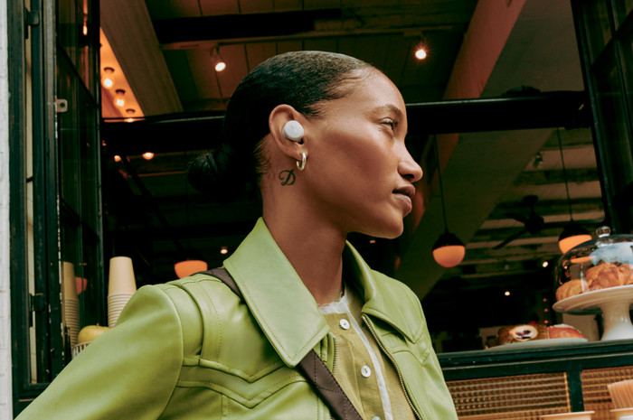 Bose QuietComfort Earbuds Cream product in use