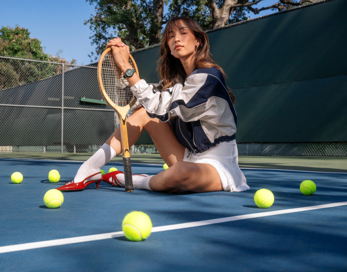 Garmin Lily 2 Active Green product in use