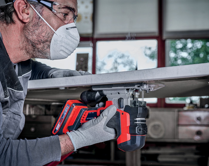Einhell TP-JST 18/135 Li BL - Solo (without battery) product in use