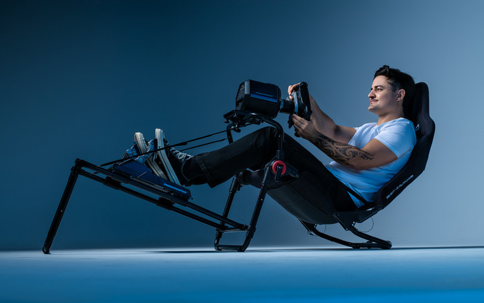 Next Level Racing Formula Lite Pro Cockpit product in gebruik