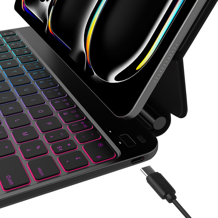 BlueBuilt Apple iPad Pro (2024) 11 inches Keyboard Cover AZERTY Black right side