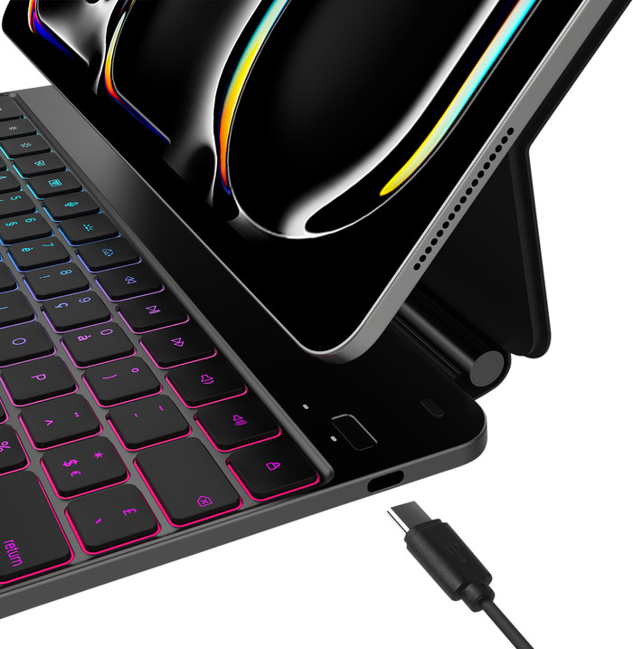 BlueBuilt Apple iPad Pro (2024) 13 inches Keyboard Cover AZERTY Black right side
