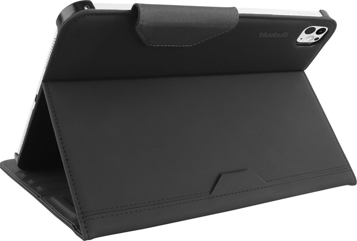 BlueBuilt Apple iPad Pro (2024) 13 inch Book Case Zwart rechterkant