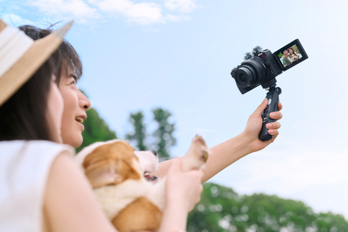 Nikon Z30 + 16-50 mm f/3.5-6.3 VR + 50-250 mm f/4.5-6.3 VR visueller lieferant