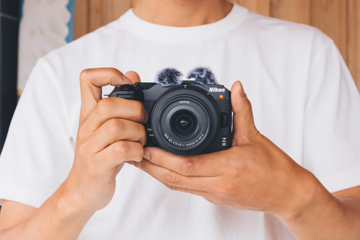 Nikon Z30 + 18-140mm f/3.5-6.3 VR visual leverancier