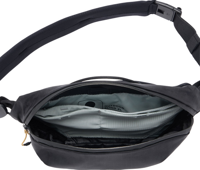 Peak Design Outdoor Sling 2L Black top