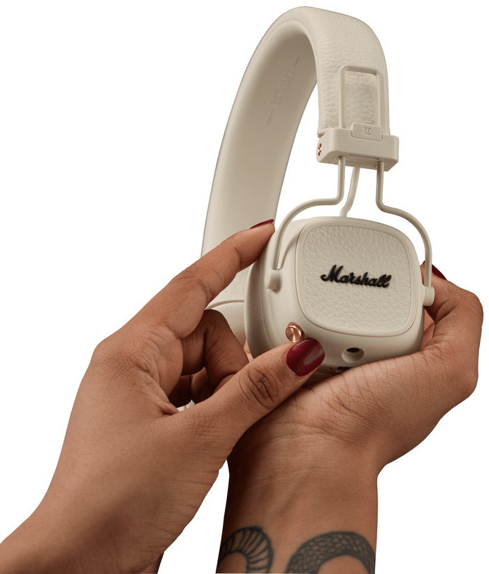 Marshall Major V Cream product in use