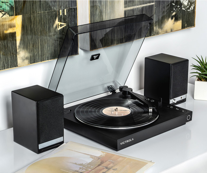 Victrola Automatic Black null