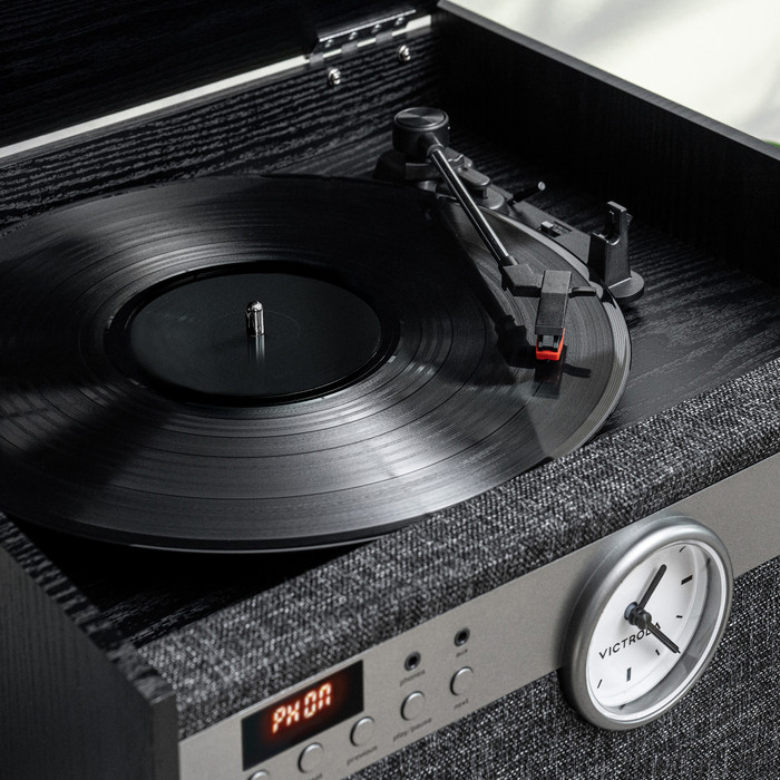 Victrola Century Signature Black detail