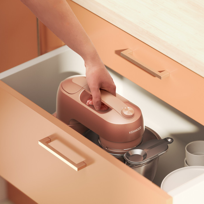 Kenwood Go KZM35RD Clay Red product in use