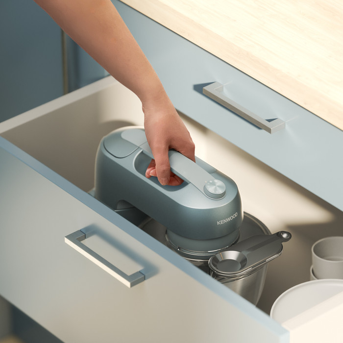 Kenwood Go KZM35GY Storm Blue product in use