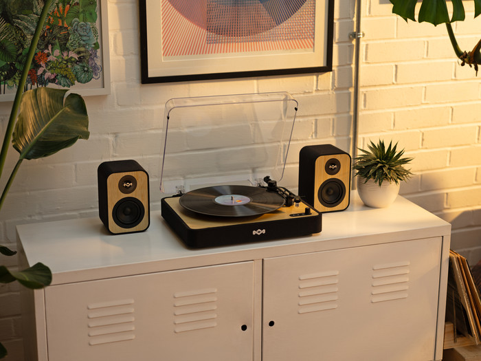 House of Marley Uplift SB BT product in gebruik