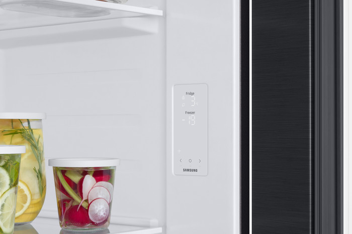 Samsung RS57DG400EB4EF detail
