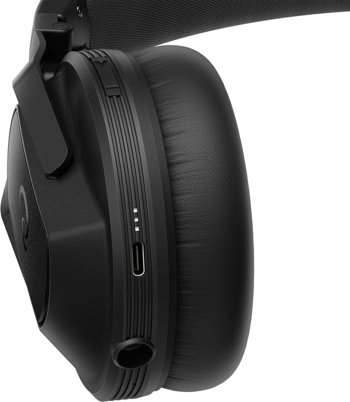 AlphaTheta HDJ-F10 detail