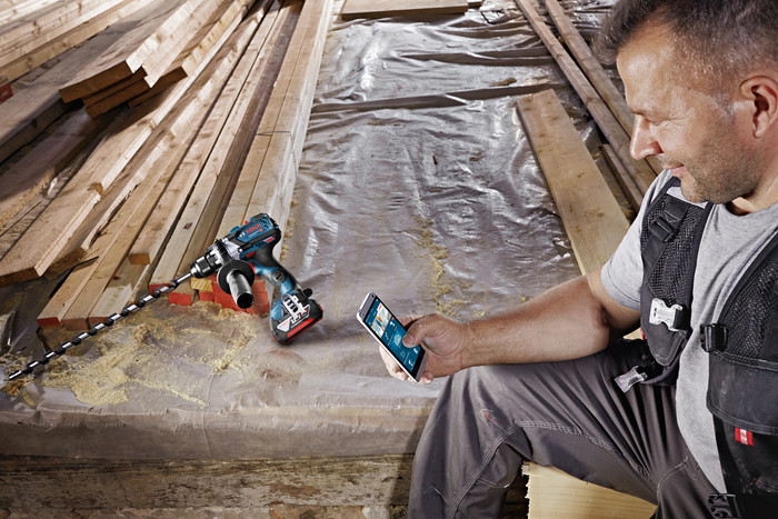 Bosch Professional GSR 18V-110 C (without battery) product in use