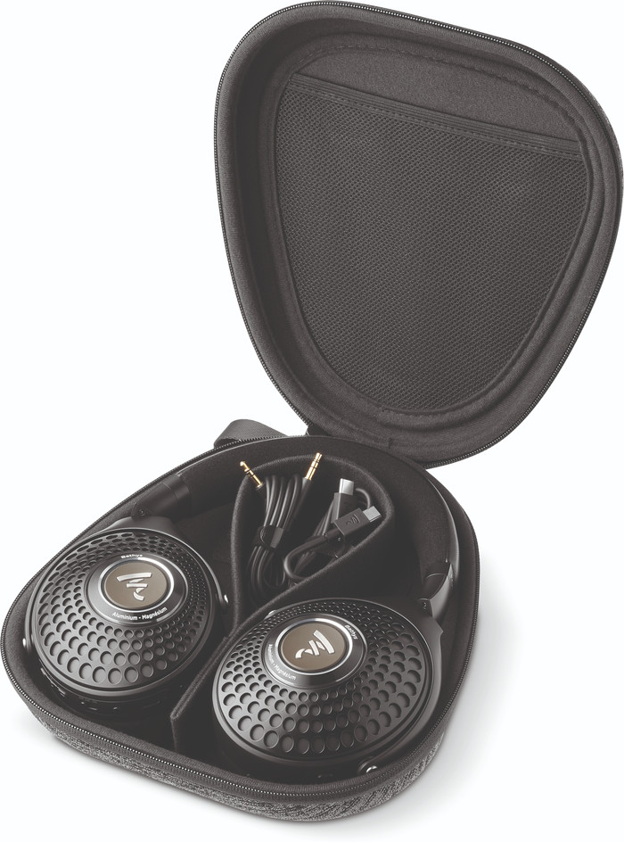 Focal Bathys Zwart detail