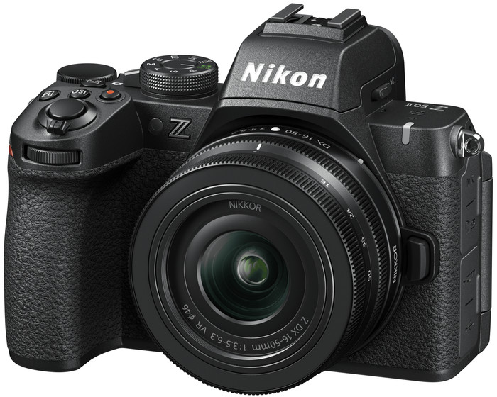 Nikon Z50 II + DX 16-50mm f/3.5-6.3 + Rucksack rechte seite