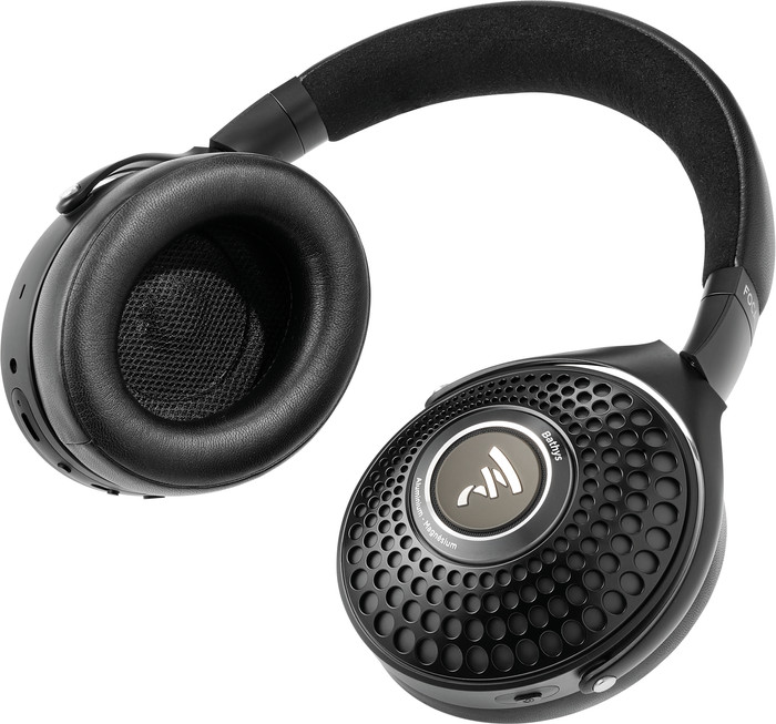 Focal Bathys Zwart detail