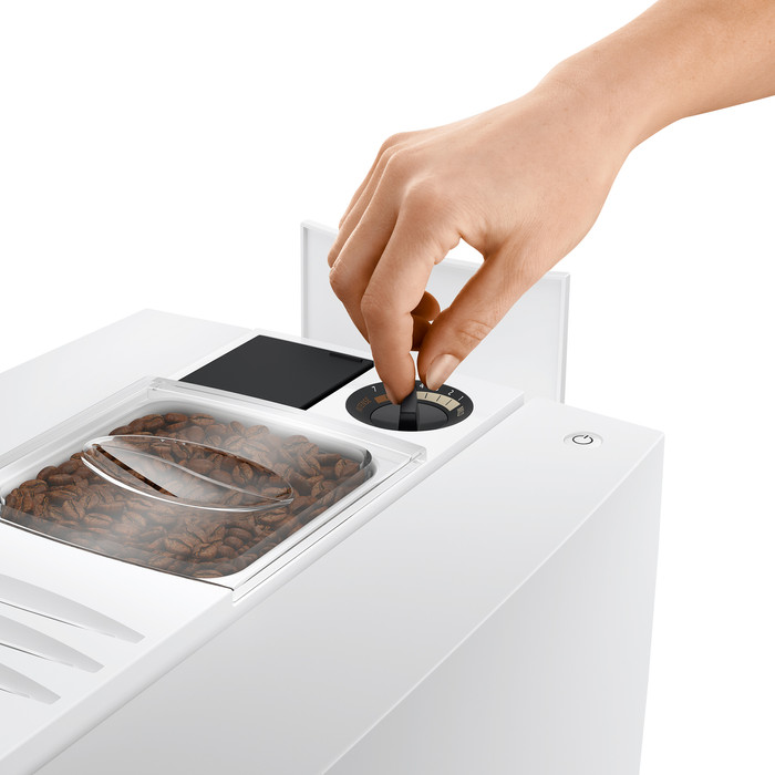 JURA E6 Piano White (ED) detail