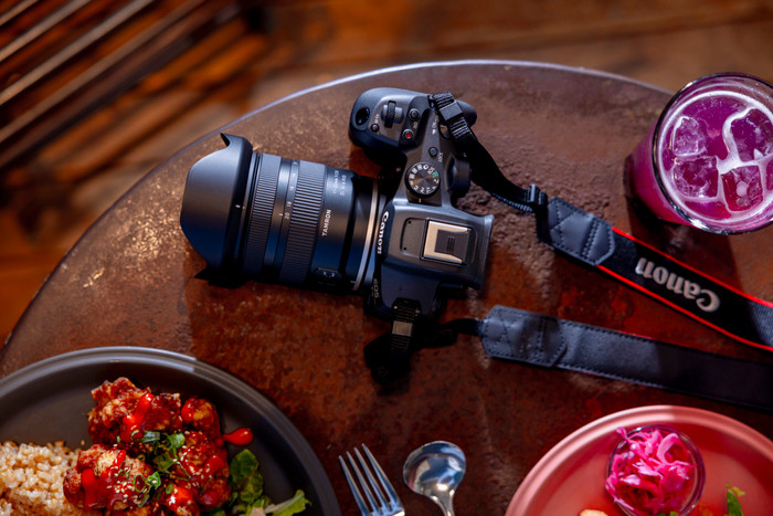 Tamron 11-20mm f/2.8 Di III-A RXD Canon RF-S product in use