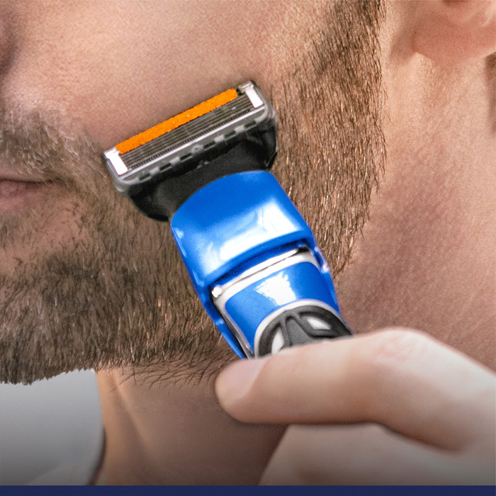 Gillette All In One product in gebruik