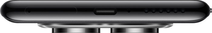 Redmi Note 14 Pro 256GB Black 4G + BlueBuilt Charger with 3 USB Ports 65W Black bottom