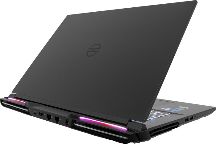 PCSpecialist Recoil 18 5080 achterkant