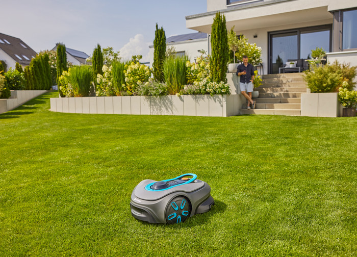 Gardena Smart Sileno Free 600 product in gebruik