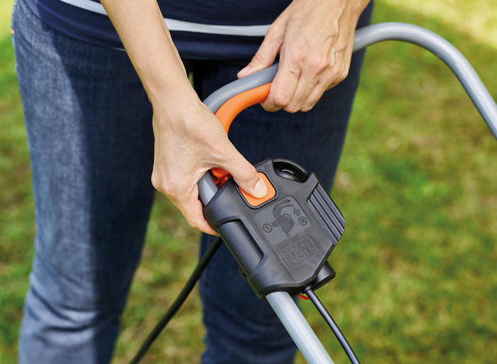 BLACK+DECKER BEMW351-QS detail