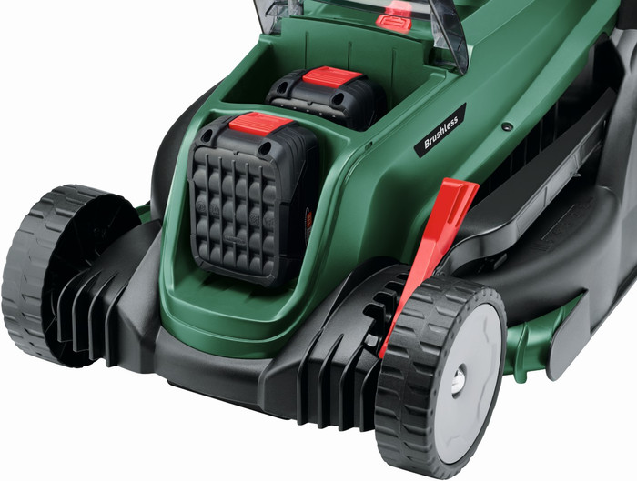 Bosch UniversalRotak 18V-37-550 incl. 4,0 Ah accu (2x) detail