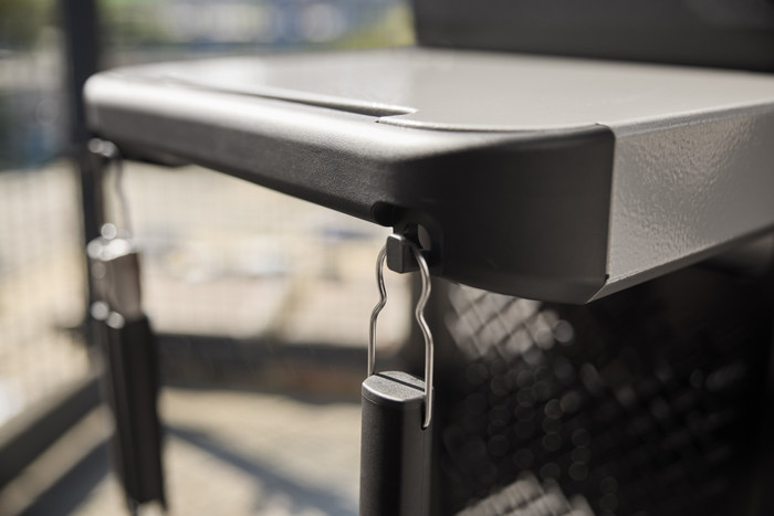 Weber Spirit EP-335 detail