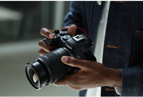Canon RF 16-28mm f/2.8 IS STM product in gebruik