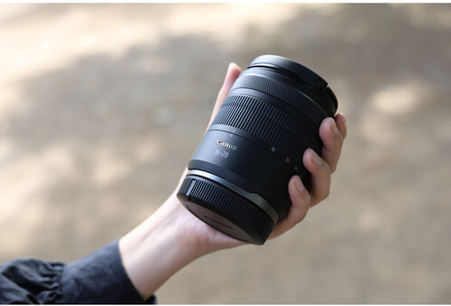 Canon RF 16-28mm f/2.8 IS STM product in gebruik