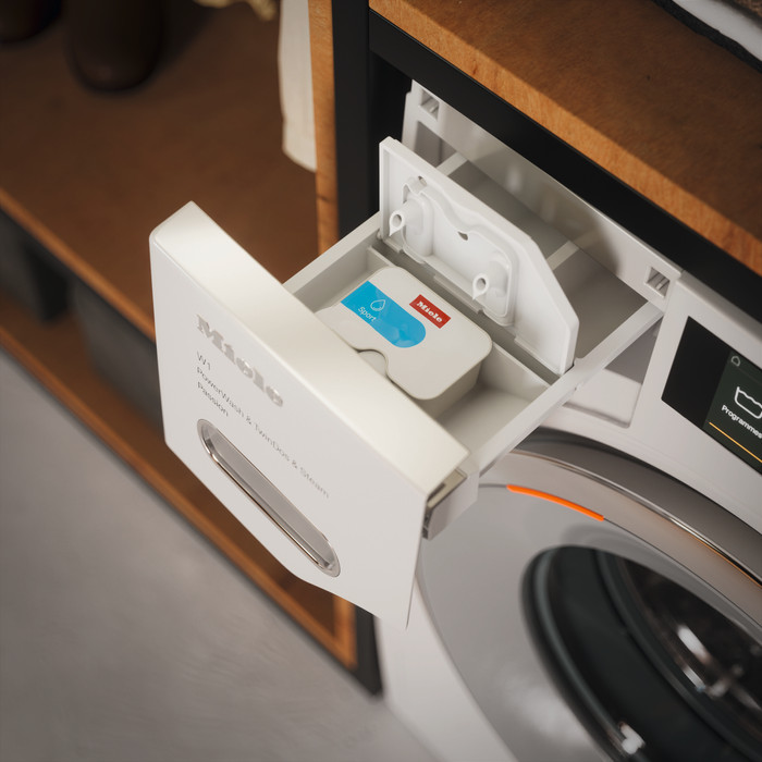 Miele WSJ 883 WCS + Miele TSH 783 WP product in use