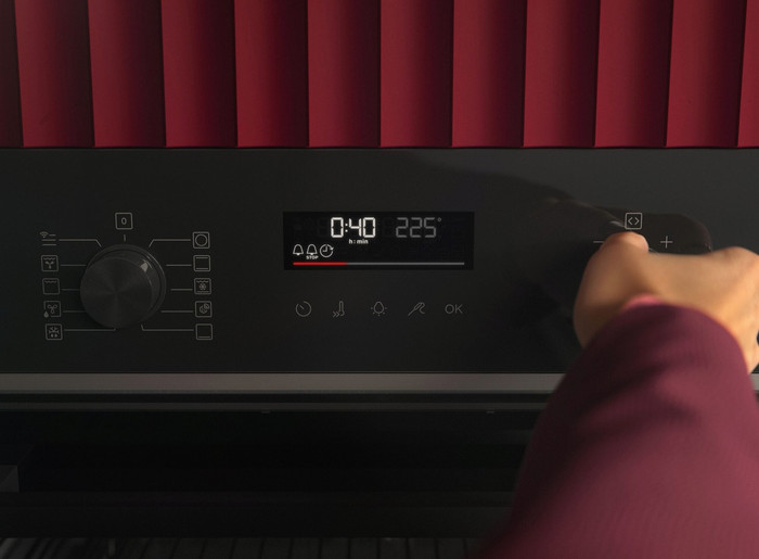 AEG OU5PB40WSM SurroundCook detail