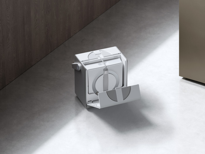 ECOVACS WINBOT W2 PRO OMNI product in use