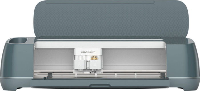 Cricut Maker 4 Essentials Bundle front