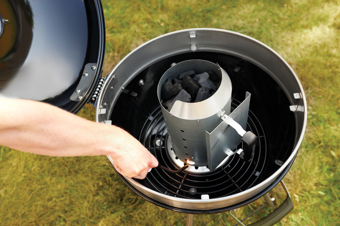 Napoleon Premium Kettle 47 cm Compleet Pakket product in gebruik