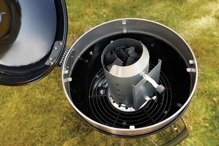 Napoleon Premium Kettle 47 cm Compleet Pakket product in gebruik