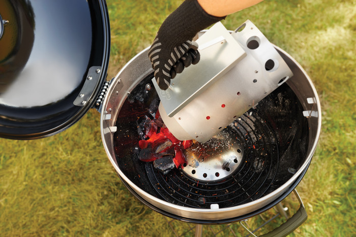 Napoleon Premium Kettle 47 cm Compleet Pakket product in gebruik