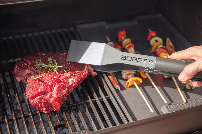 Boretti Griddle for Barilo, Fratello, and Addizio product in use