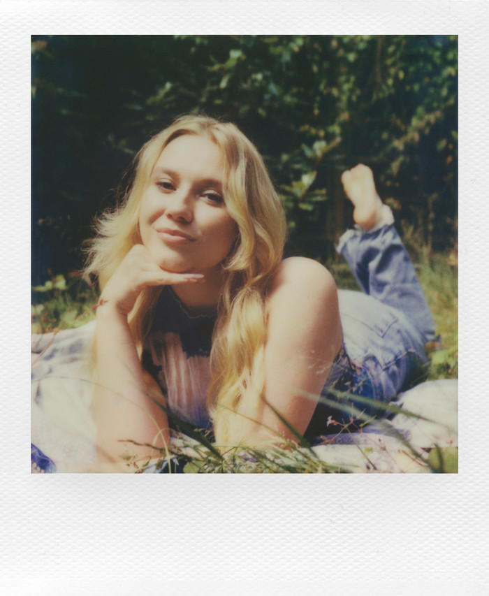 Polaroid Now 3 Coral visual supplier