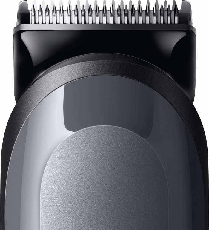 Braun Series 3 AIO3500 detail