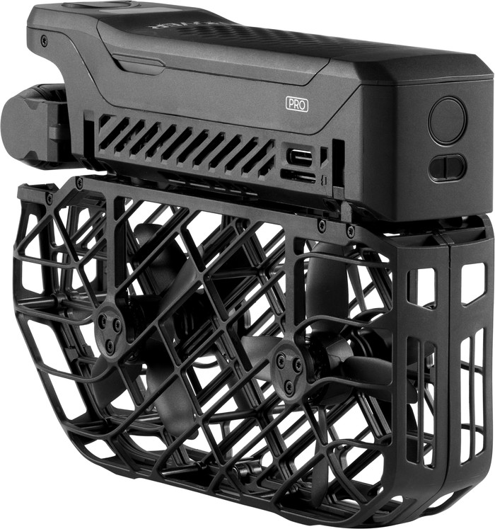 HOVERAir X1 PRO Basic Combo product in gebruik