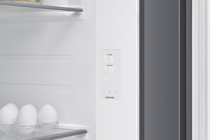 Samsung RS70F66KCTEF détail