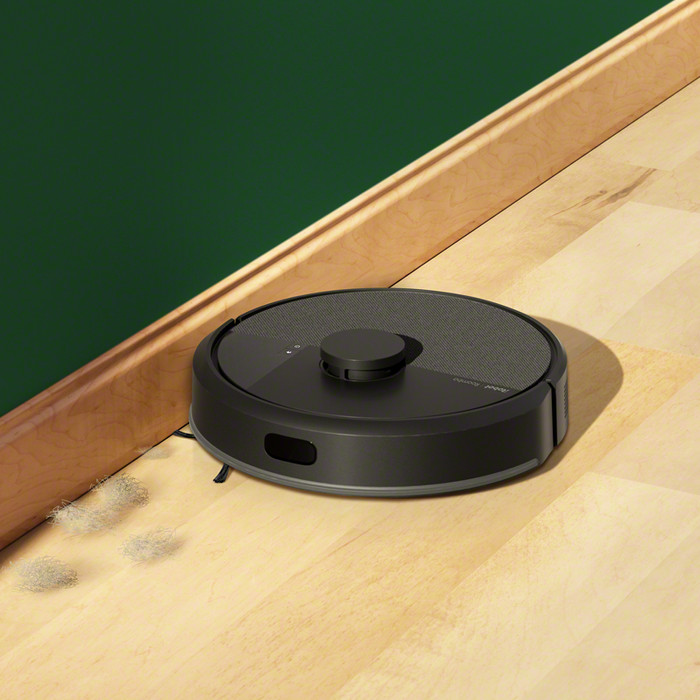 iRobot Roomba 105 Combo Black product in use